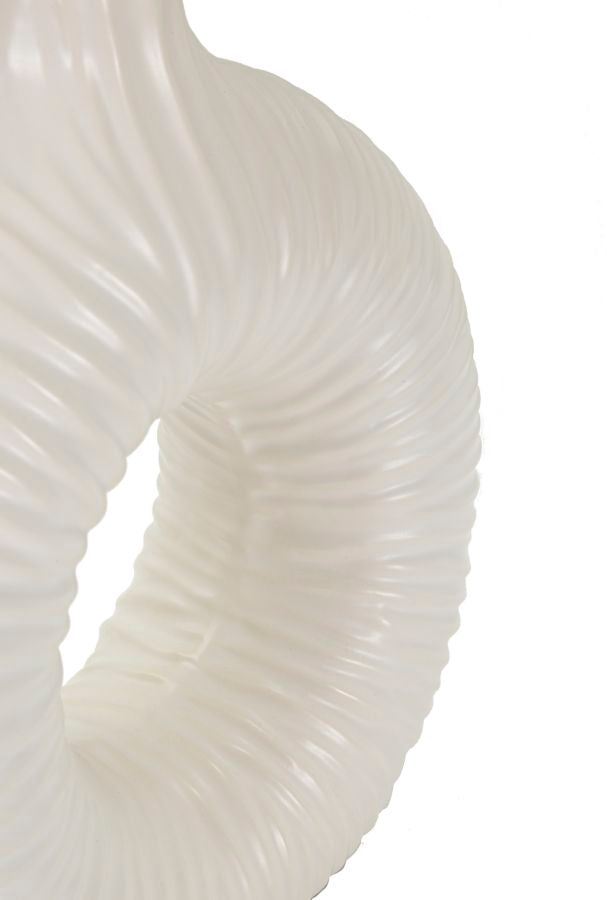 Lampada da Tavolo in Ceramica Bianca con Base ad Anello e Paralume in Tessuto