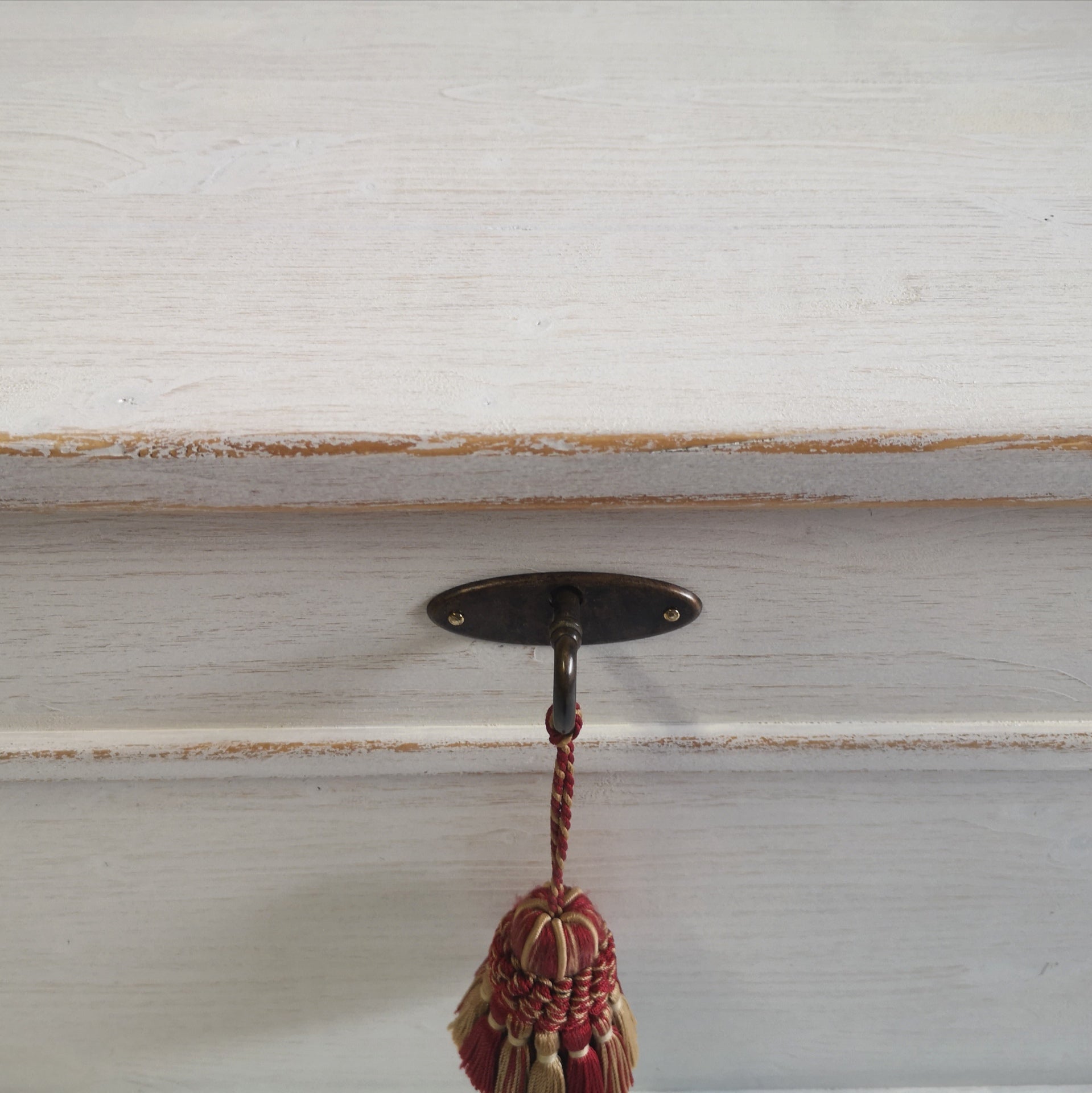 Cassapanca baule vintage in legno massello bianco shabby- PETALI&CHIAVE - AESSEWOOD